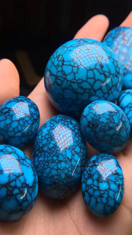 湖北原矿高瓷精品绿松石乌兰花