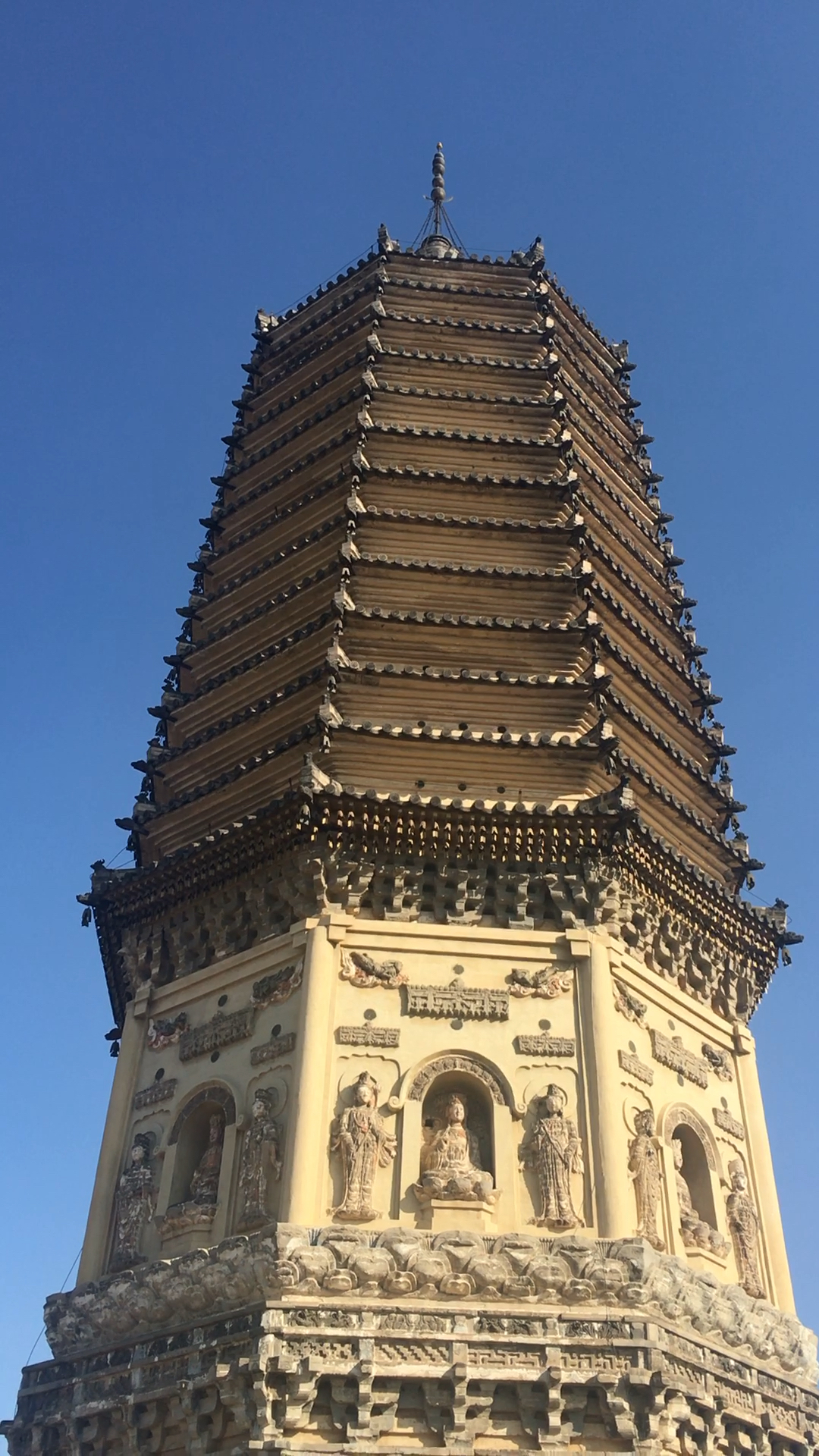 北镇崇兴寺双塔