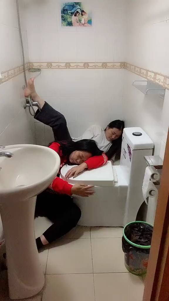 有没有见过女人喝醉酒后的样子呢?