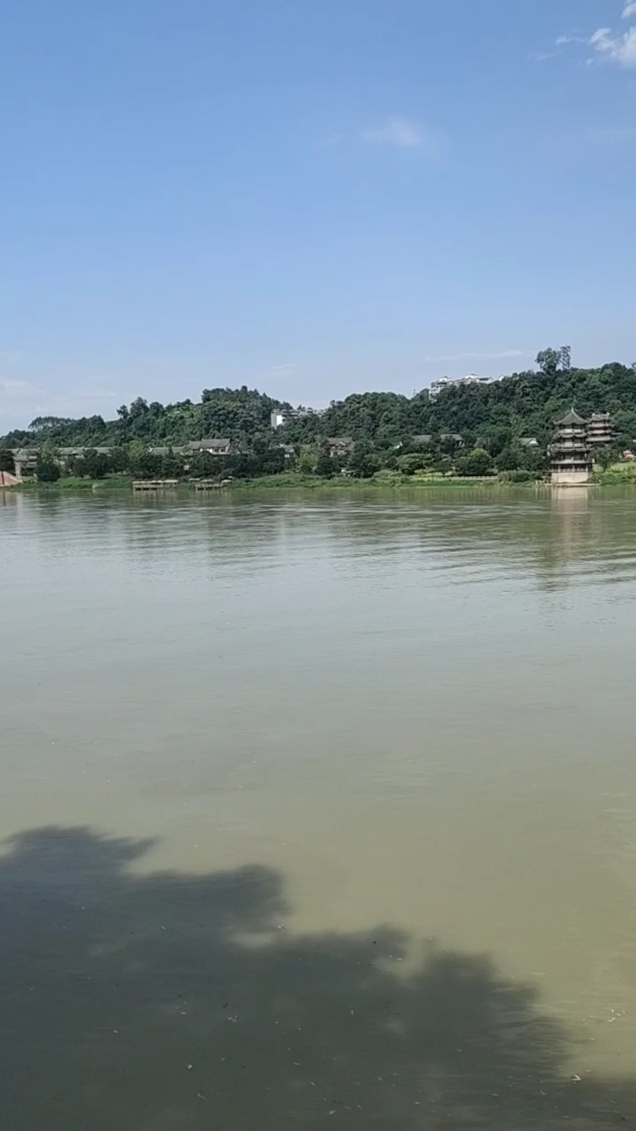 夏日旅行目的地#乐山乐水好风光