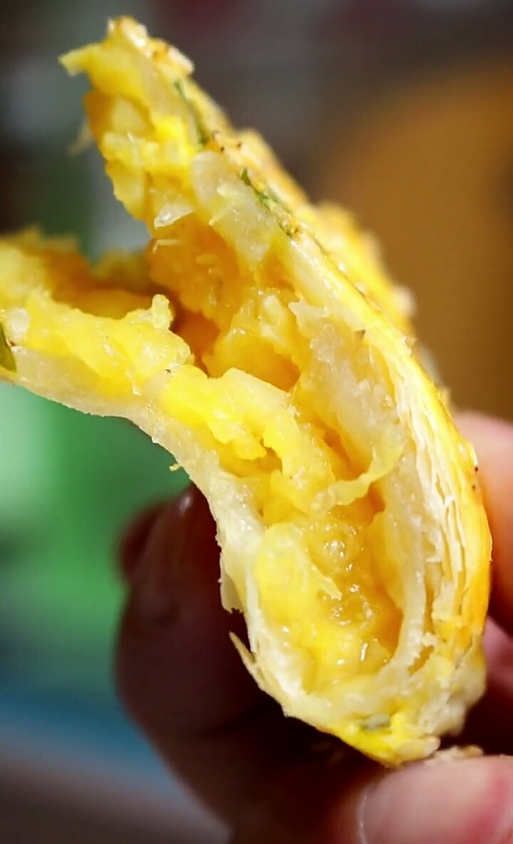 春日好食光#菠萝饼你吃过吗?太过瘾了!真香-度小视