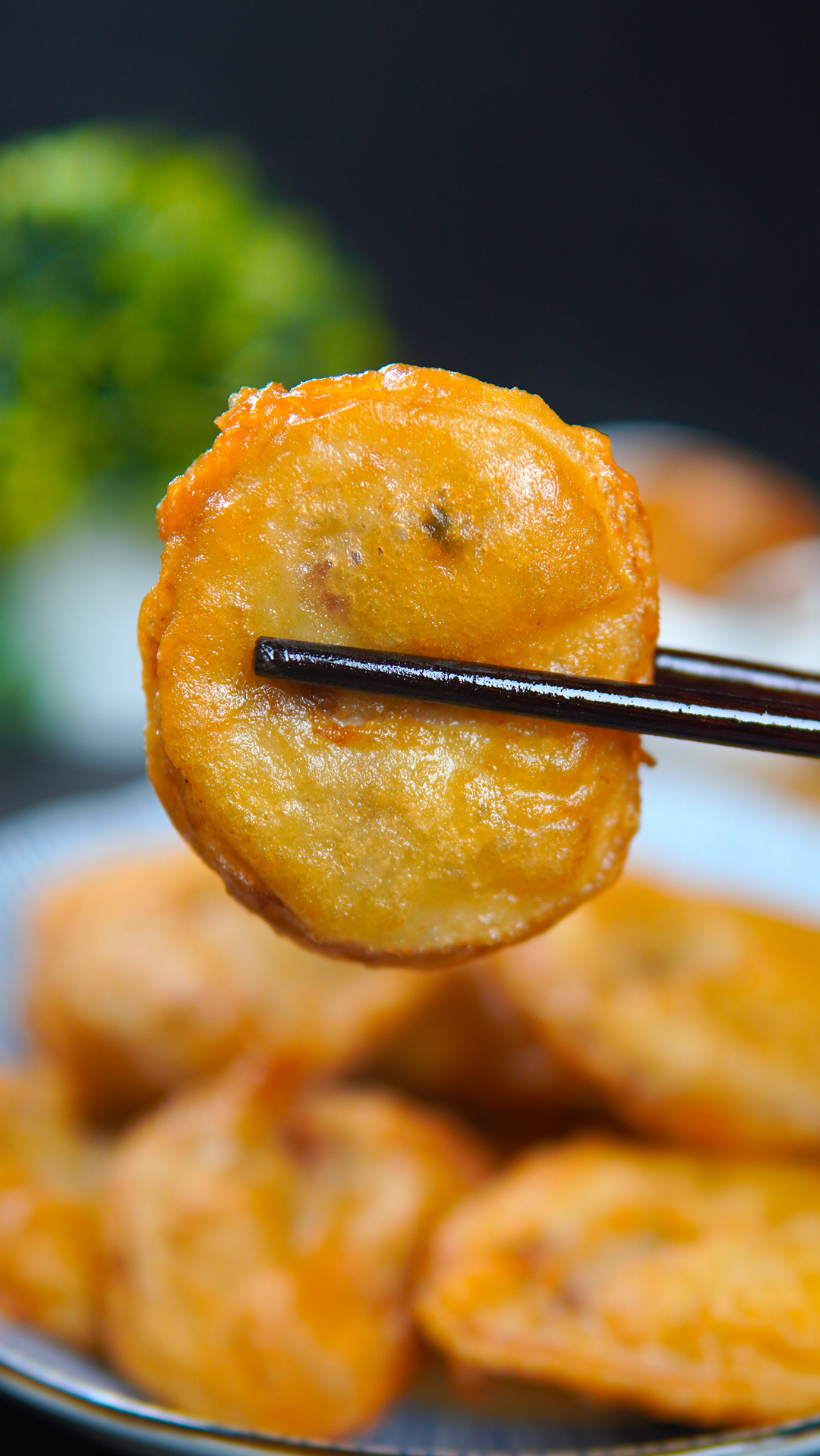 外酥里嫩的炸藕合做法,原来做法可以这么简单,几分钟就能出锅-度小视