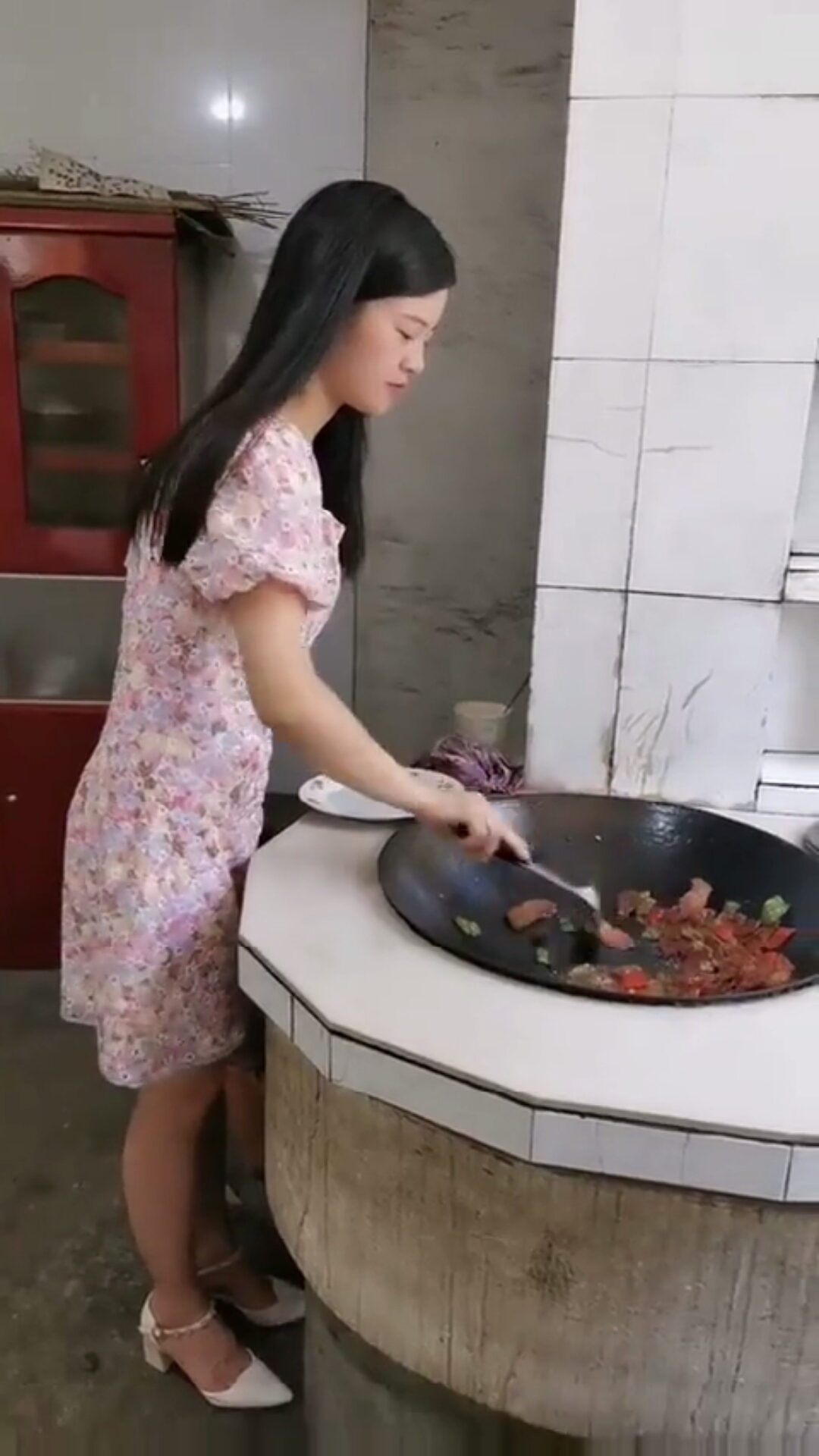 勤俭持家,贤惠勤快的好姑娘!629