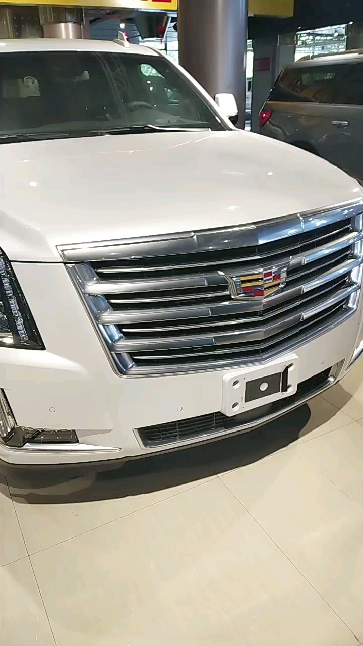 凯雷德白金短轴版