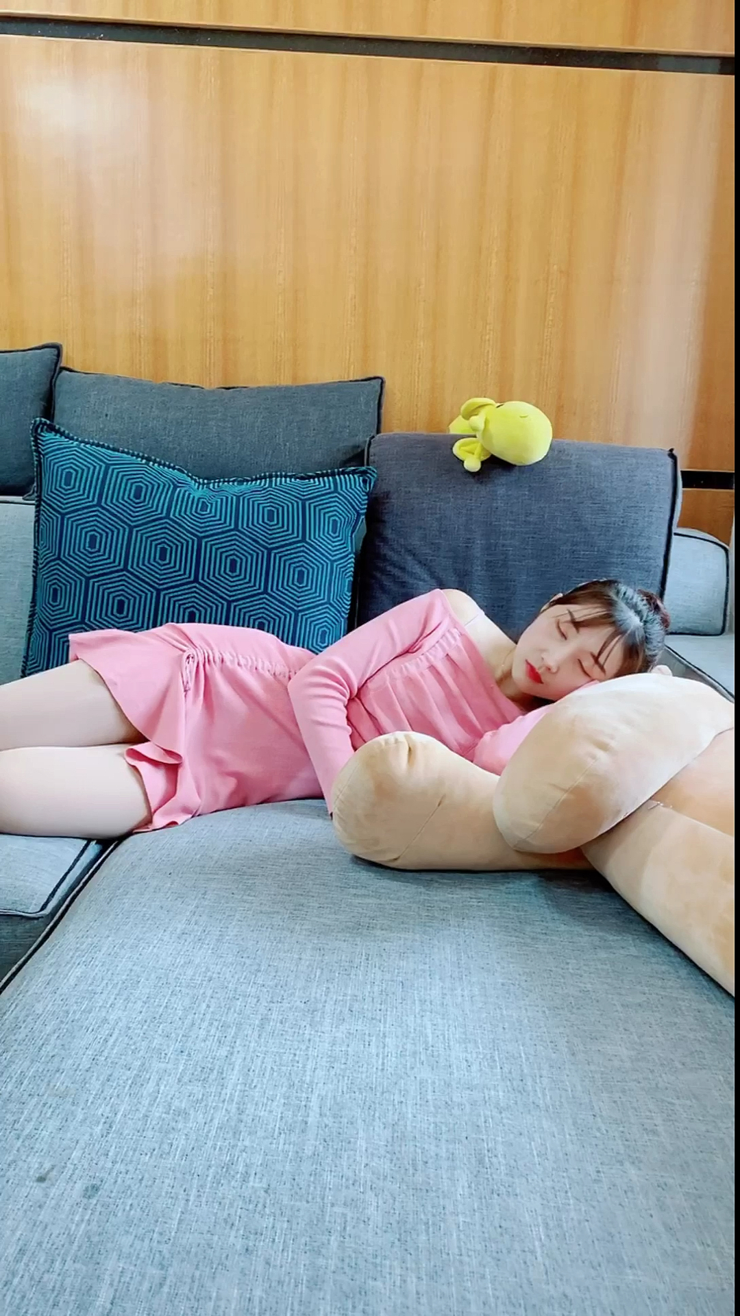 谈了三年的女朋友,第一次见她睡着的样子!