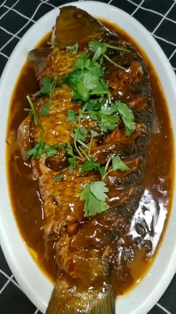 独竖一知##好种草 #美食教学 红烧大鲤鱼,不煎不炸,软糯鲜嫩入味!