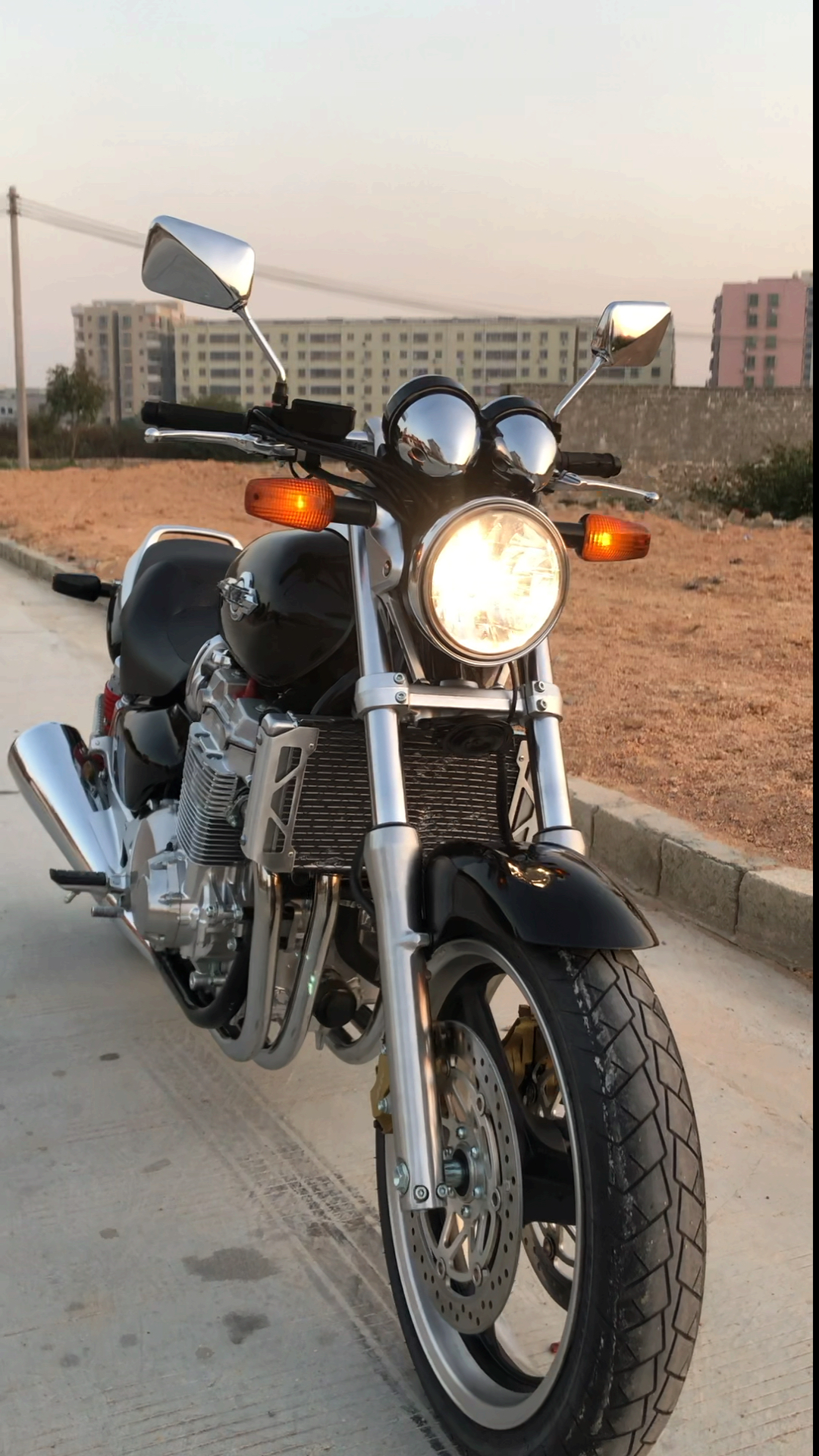 本田x4#本田大犀牛x4-1300cc-度小视