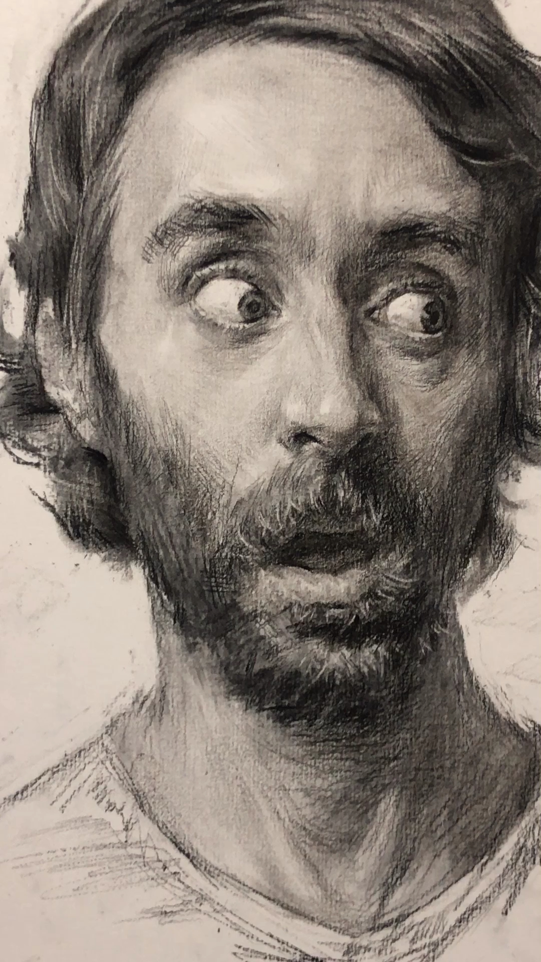 画一张夸张的人物表情