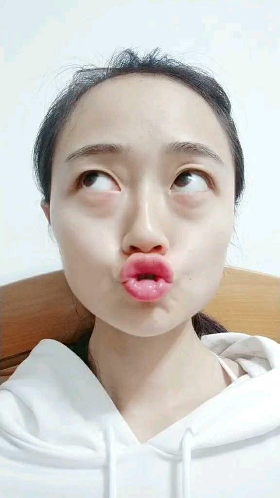 抖眉大侠再次从出江湖