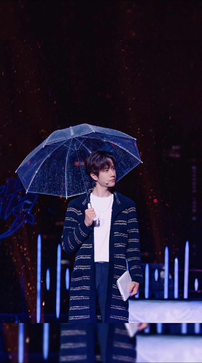 王一博#王一博撑伞