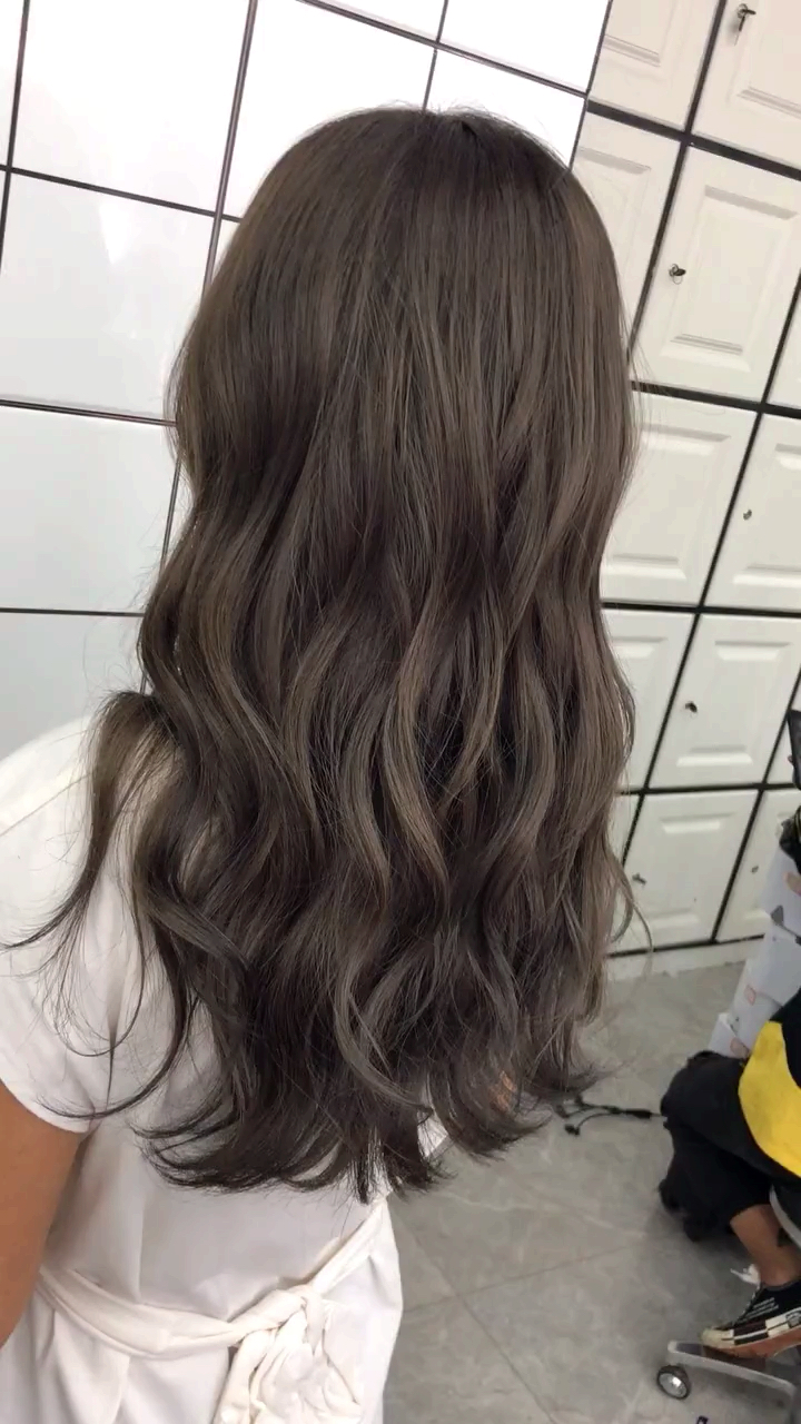 我要上热门#亚麻灰发色