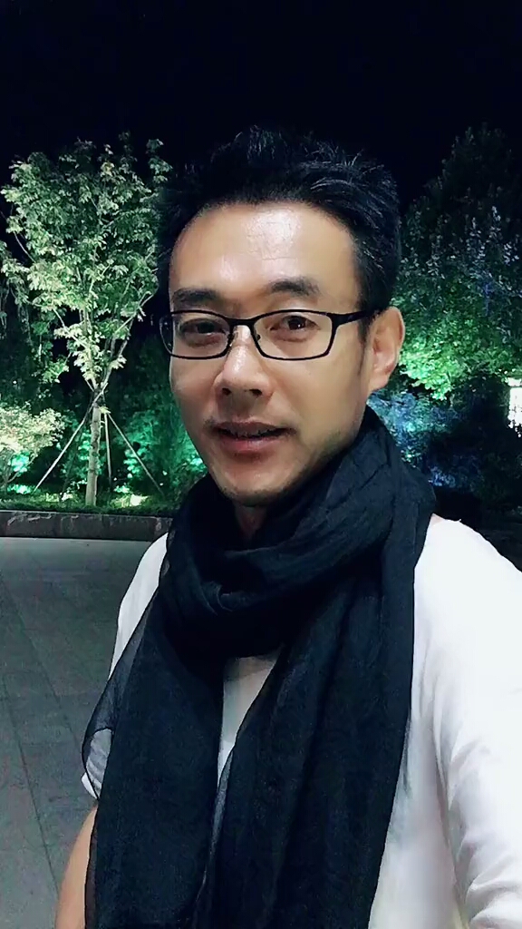 好年轻的赵铁贤