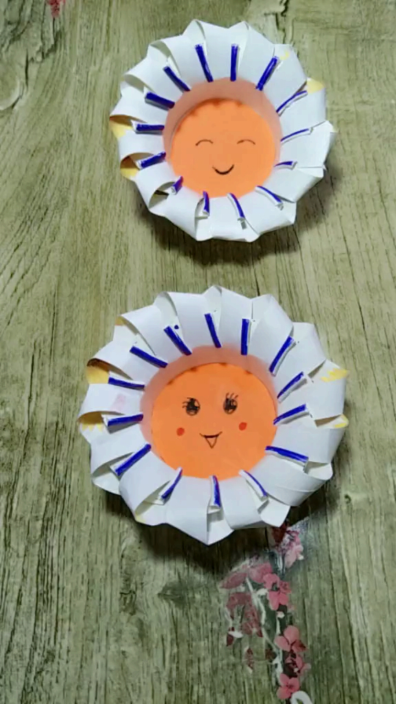 一次性纸杯变身太阳花