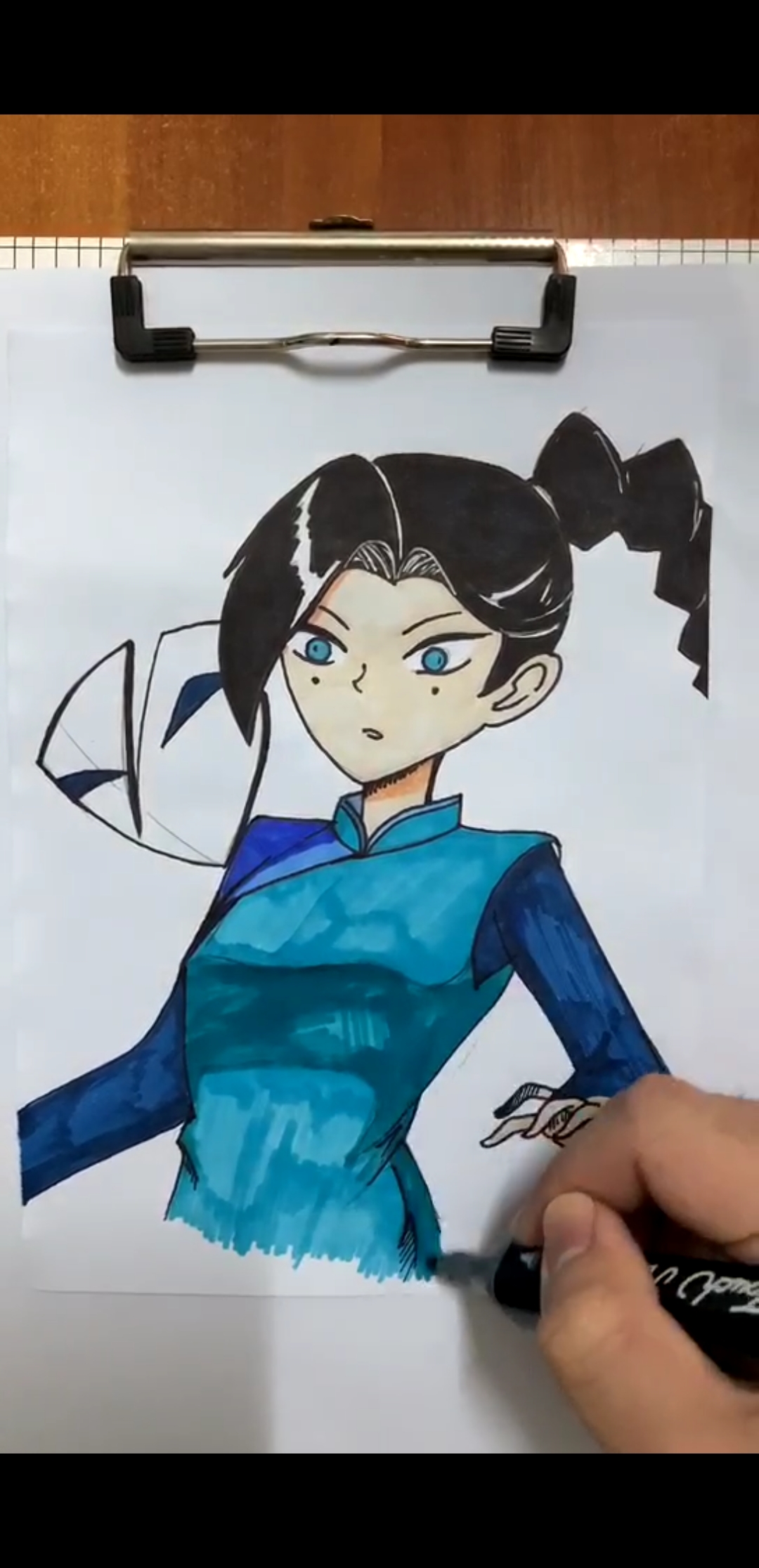 梅花十一戴上面具的帅气模样-度小视