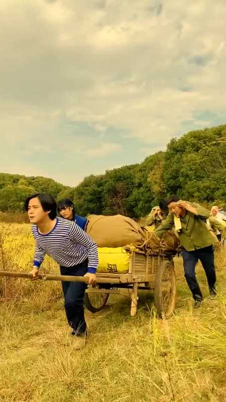 回忆7080年代交公粮,一个时代的记忆不能忘!-全民小视频