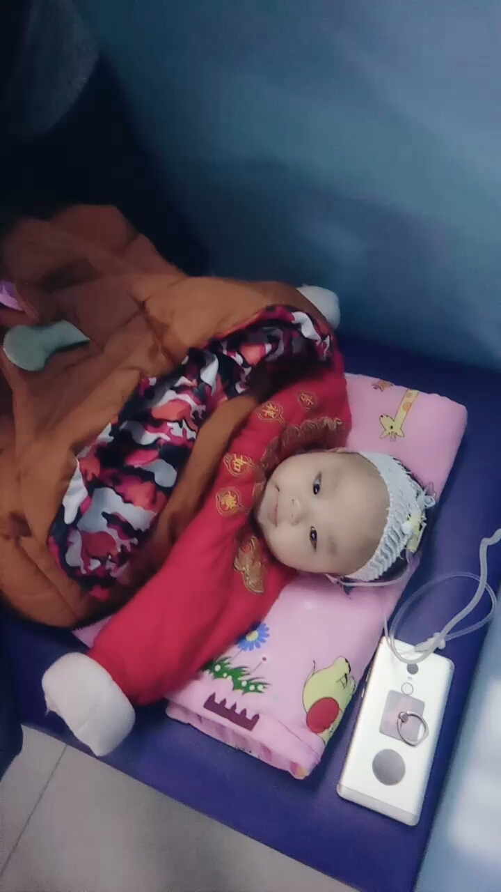 妞妞打针最后一天