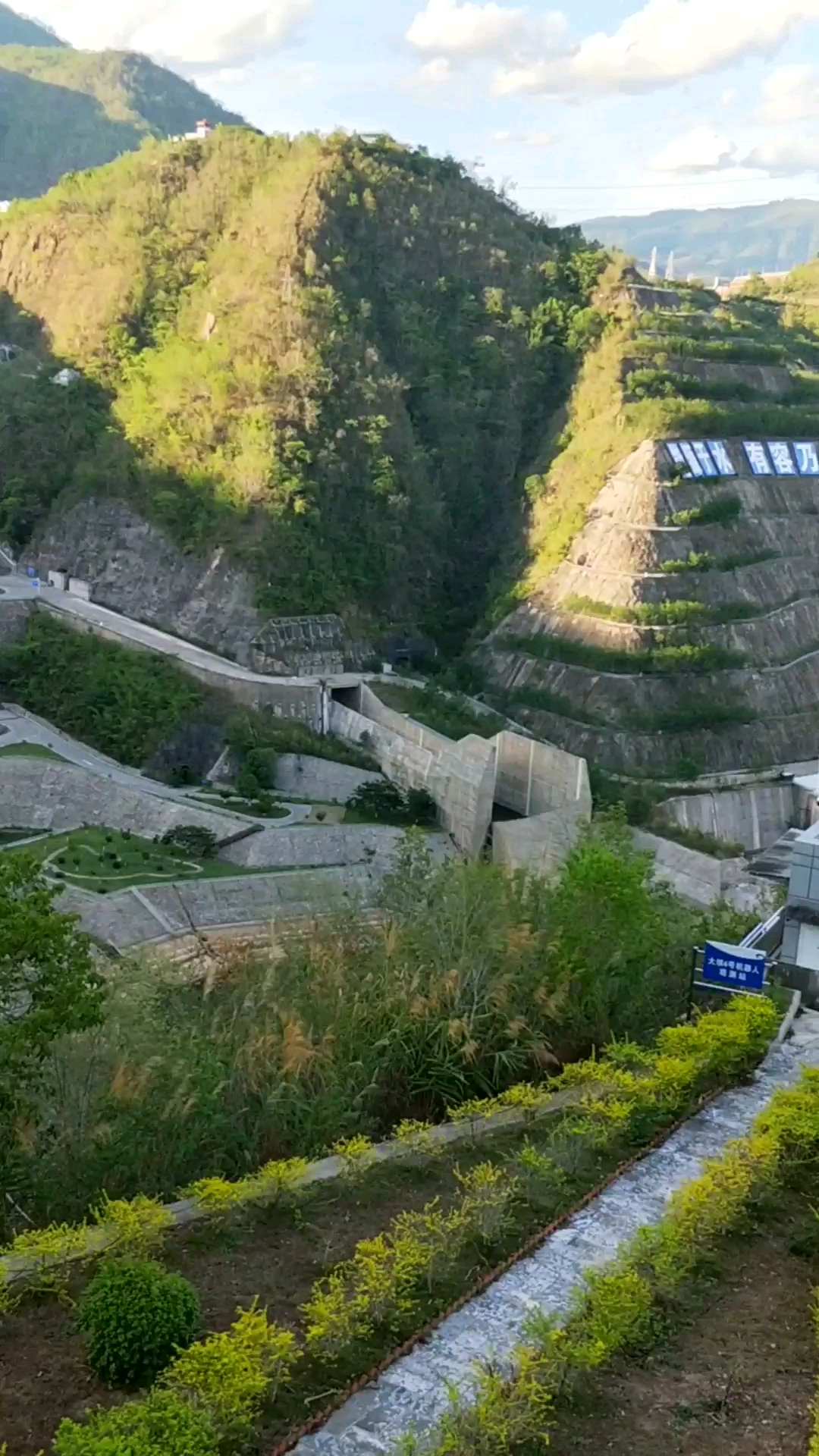 你好,夏天#华能糯扎渡水电站