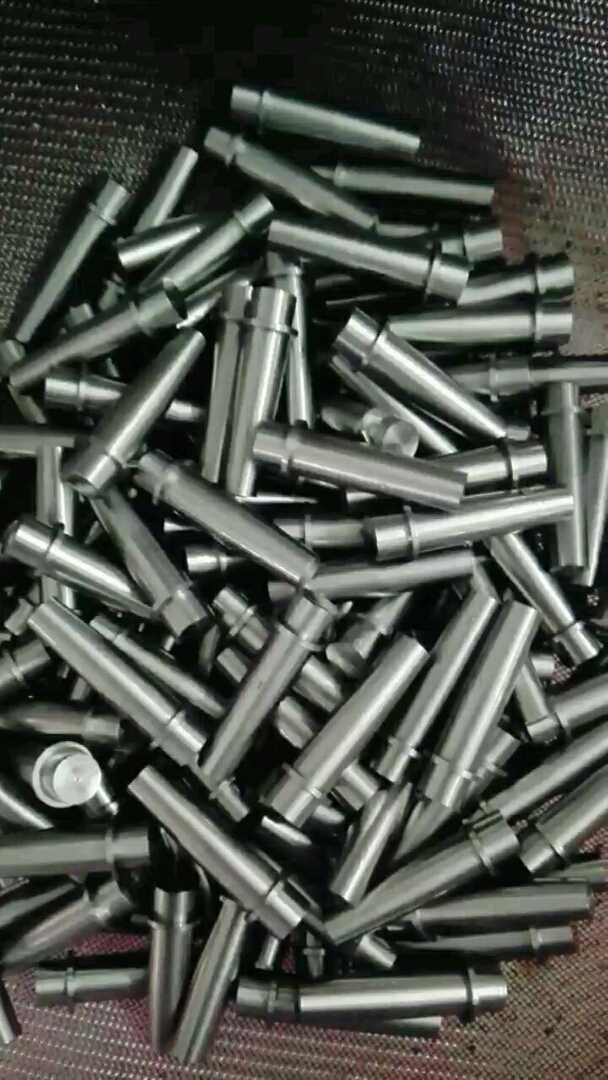 车床车的一个丝公差喜欢的来个双击