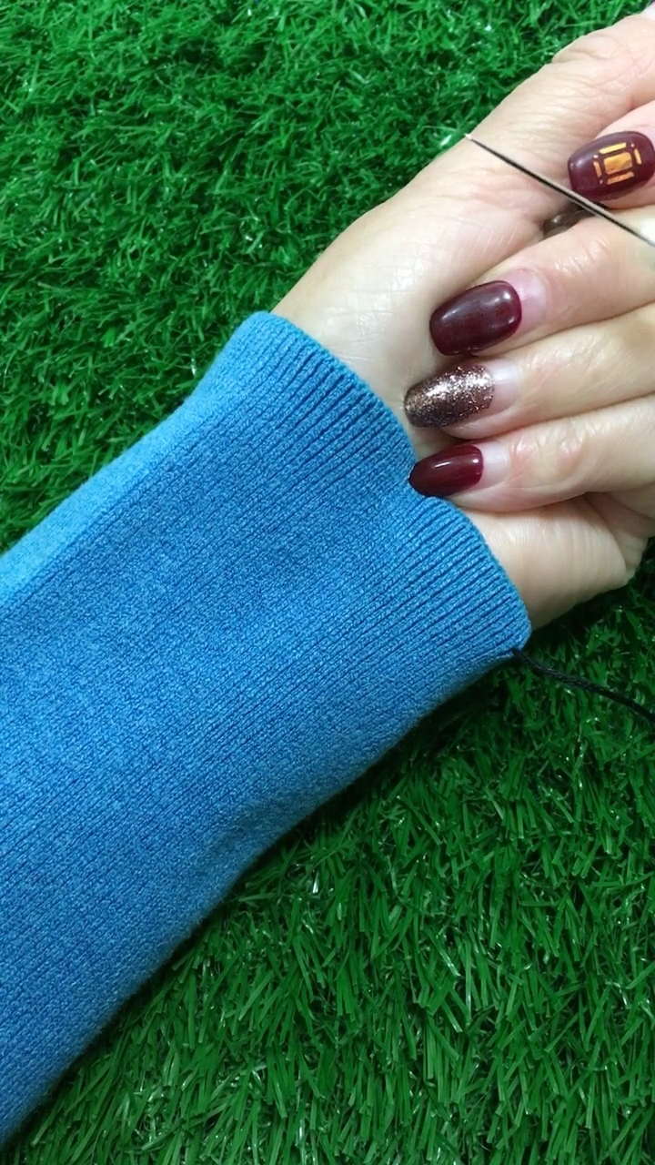 袖口太大可以这样