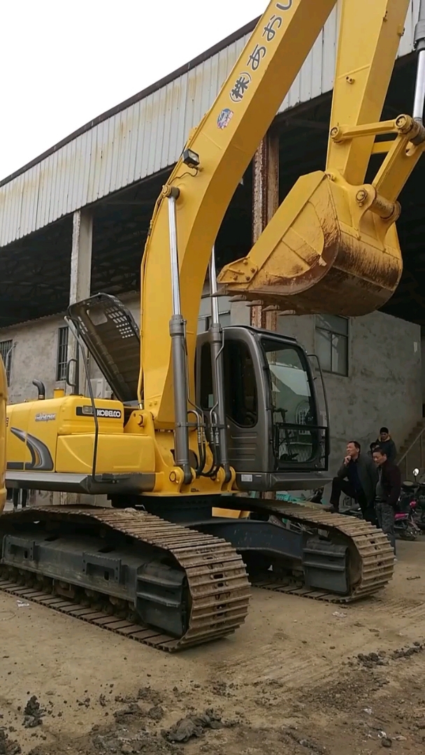 原装进口神钢大黄蜂200#二手挖掘机