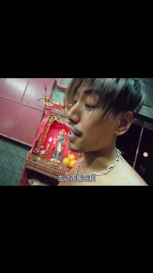 乌鸦哥霸气掀桌子经典来喽乌鸦哥张耀扬上热门