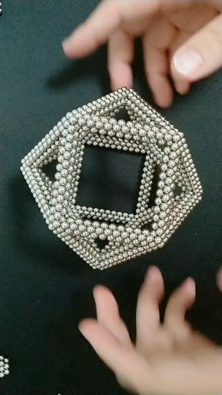 我要上热门#巴克球镂空多面体有点难注意一下磁极还是可以做出来的