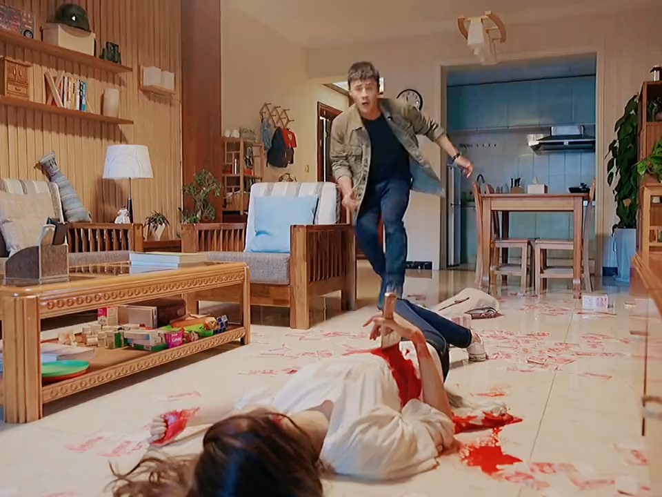 《闯入17天》好看,悬疑犯罪太硬核!