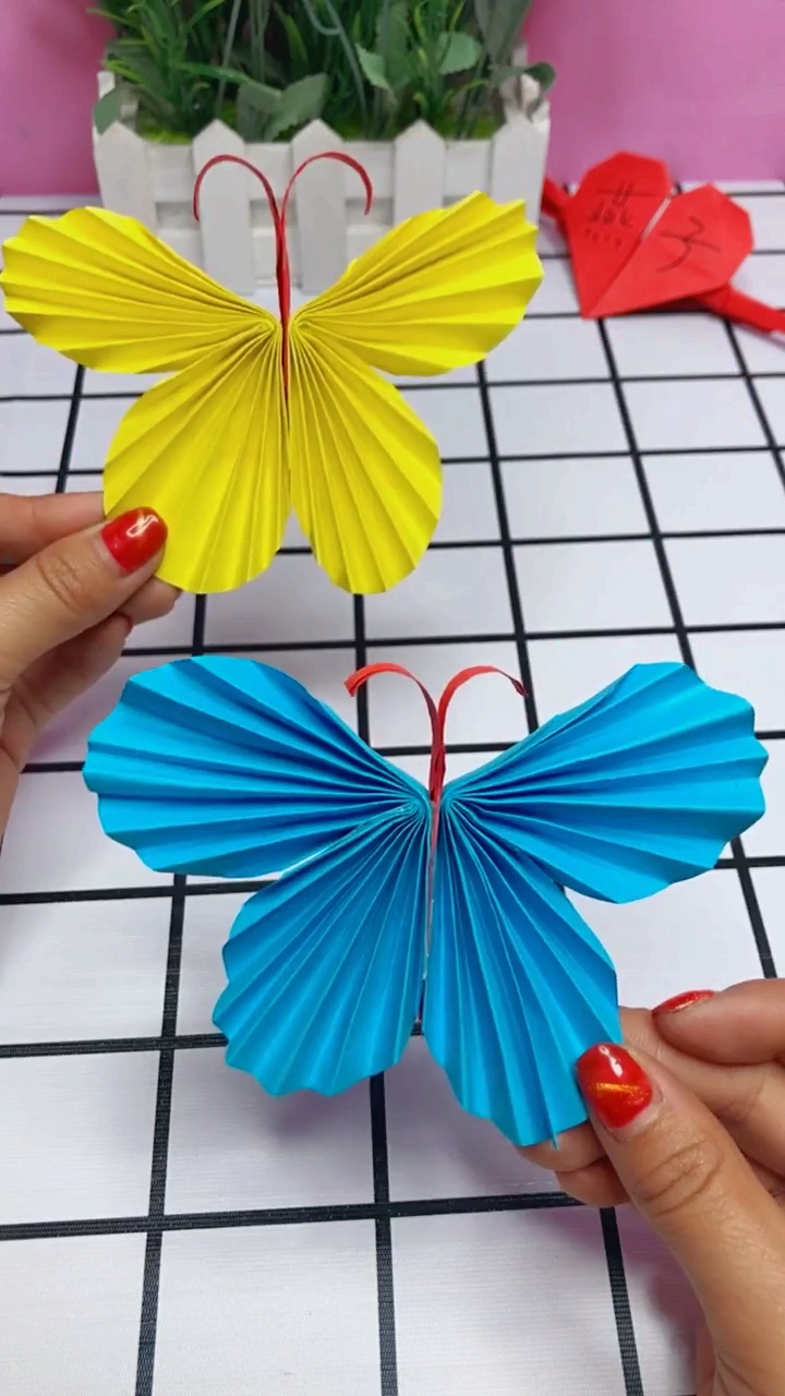 夏日亲子时光#学校老师要的手工花蝴蝶美呆了,有没有