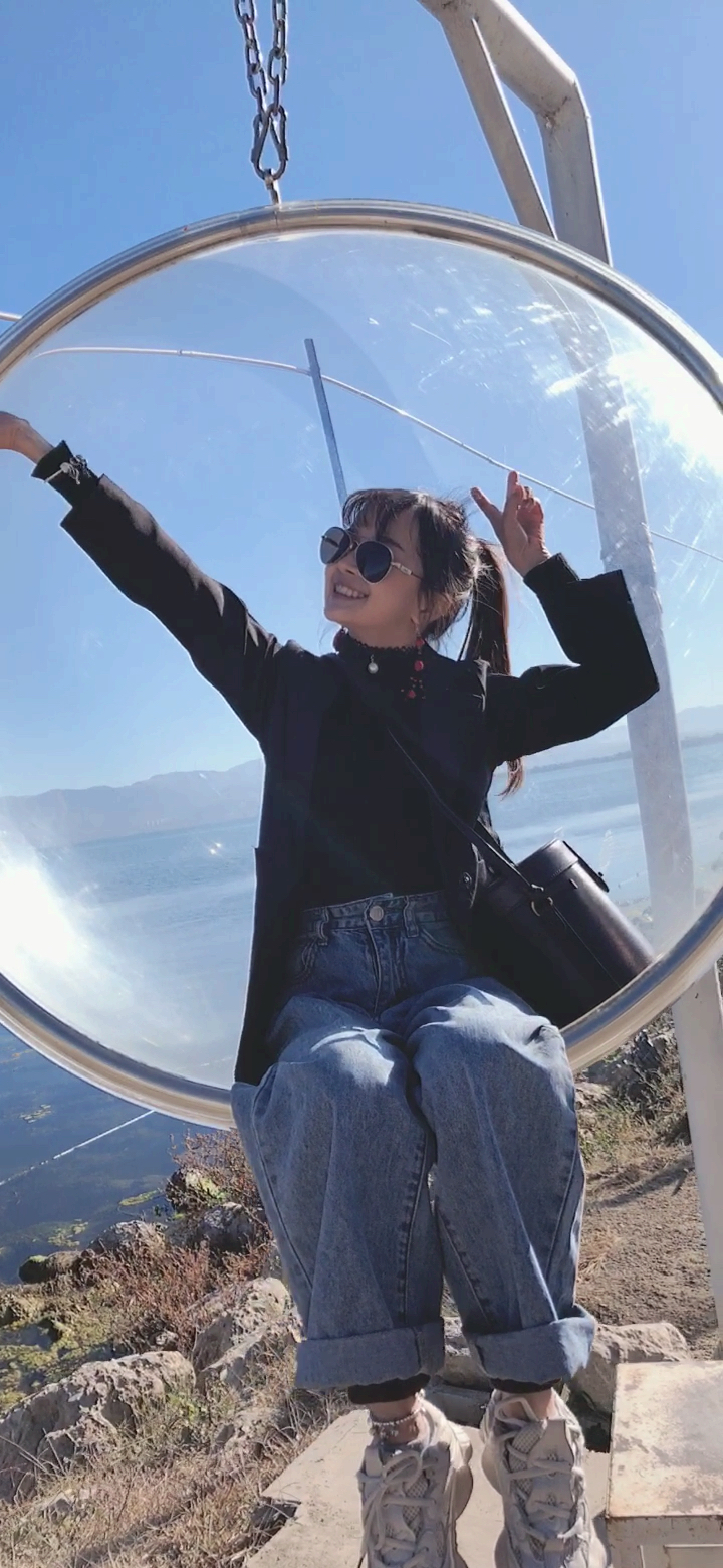 130厘米33周岁袖珍小甜甜在网红打卡地