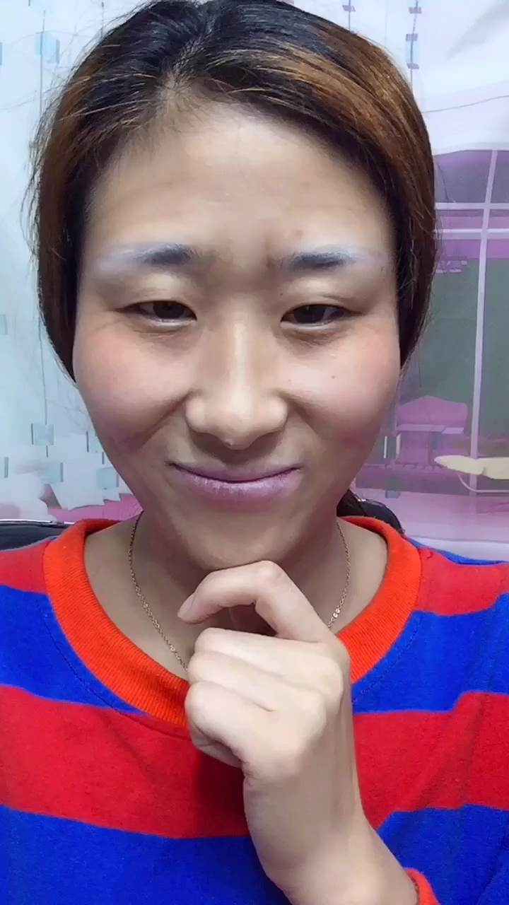 网恋有风险,大妈秒变小姐姐