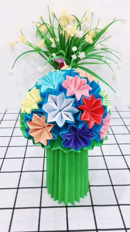 手工折纸#这么好看的手捧花,当然要分享给你们!-全民小视频