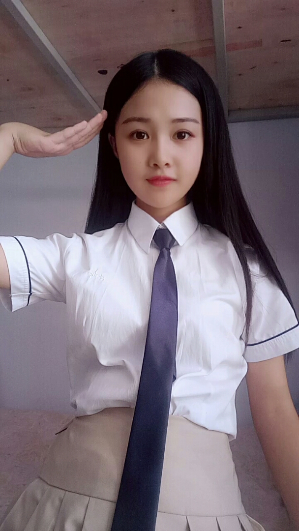 谁是段子王#幼师小姐姐为革命保护视力 另类哈哈哈