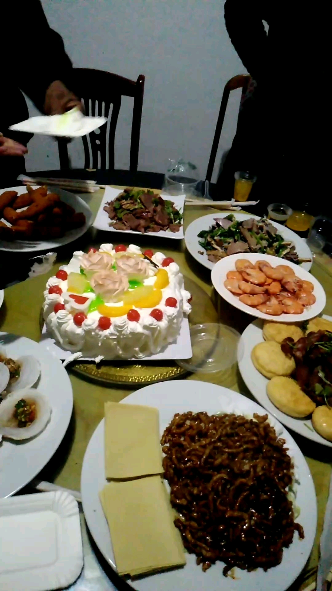 和父母一起过生日是父母最高兴的事!