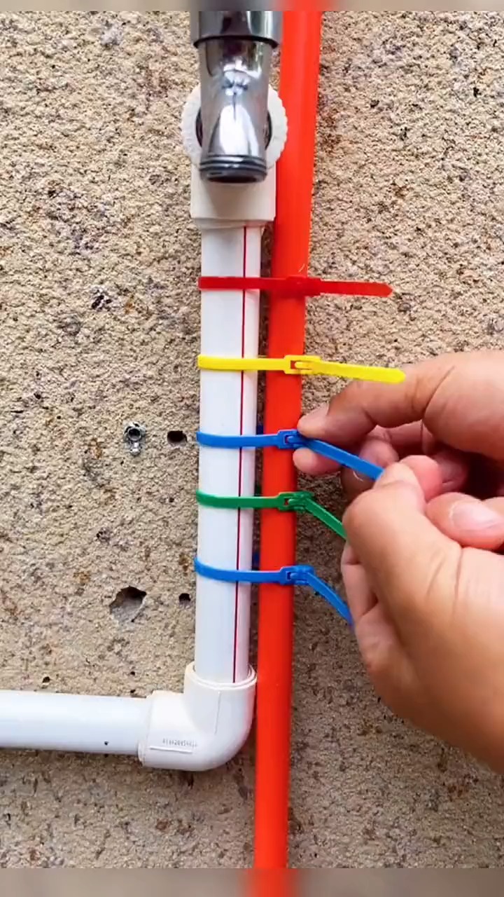 可以重复使用的尼龙扎带,,多场景使用,不用时可以拆下