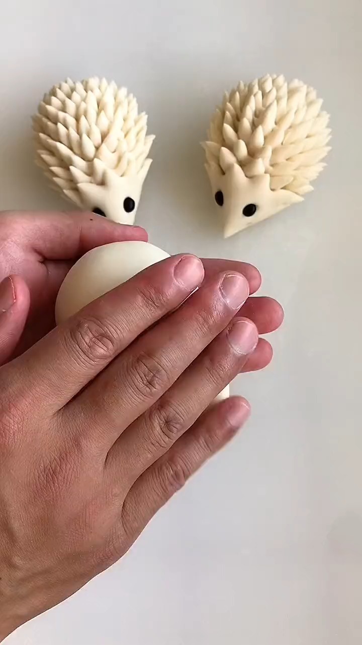 花样馒头#小刺猬馒头这样做,老人孩子都爱吃