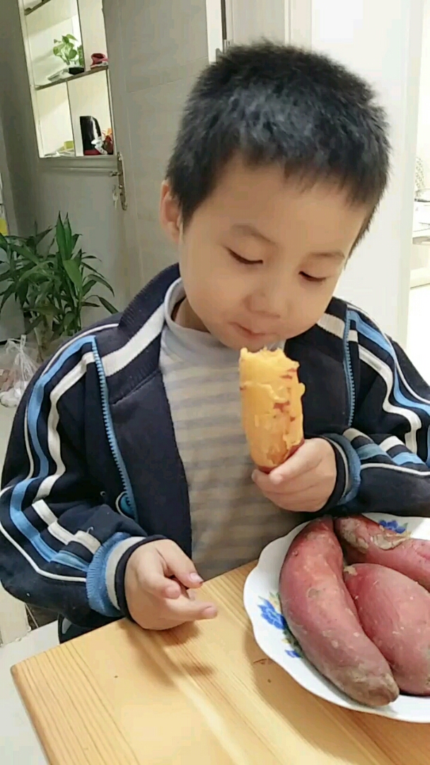 爱吃地瓜的小朋友