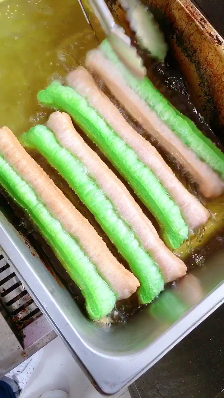 果蔬双色油条