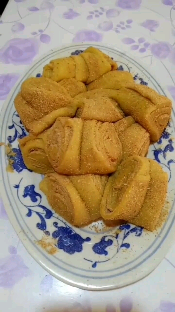 全民正能量#东北正宗的豆面卷,有食欲吧