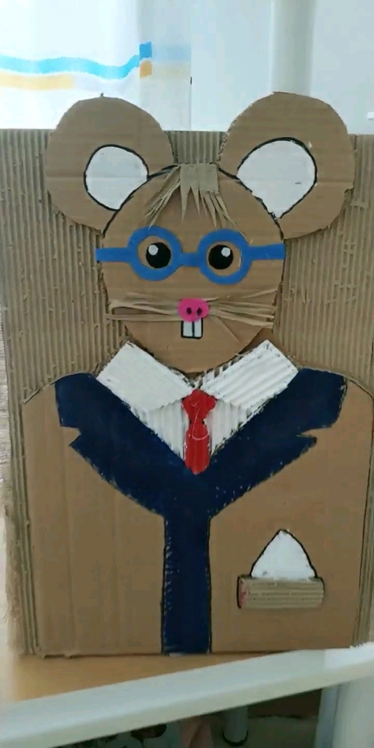 优秀如我#纸板环创