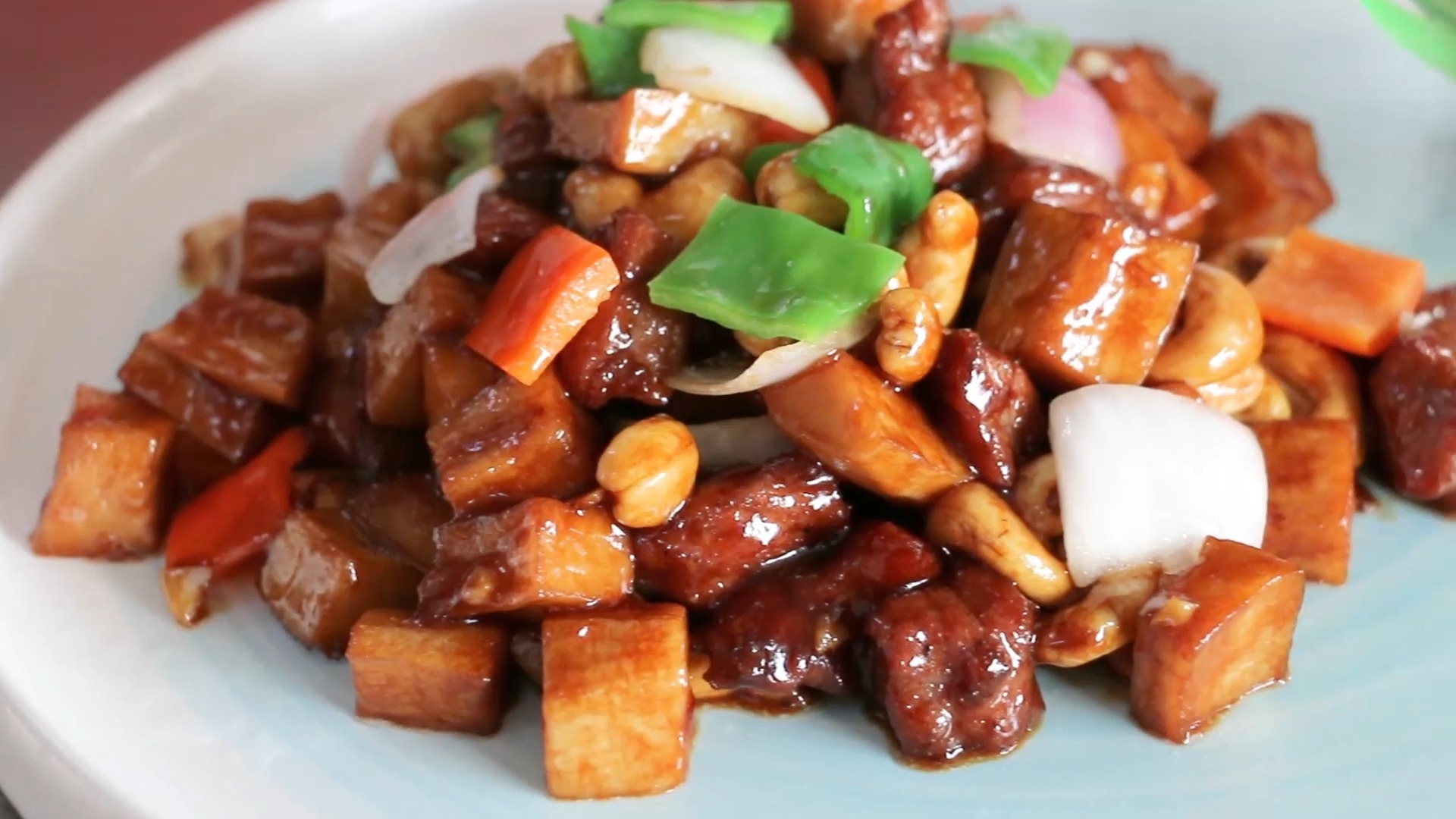 新东方宋大师教你做杏鲍菇牛仔粒