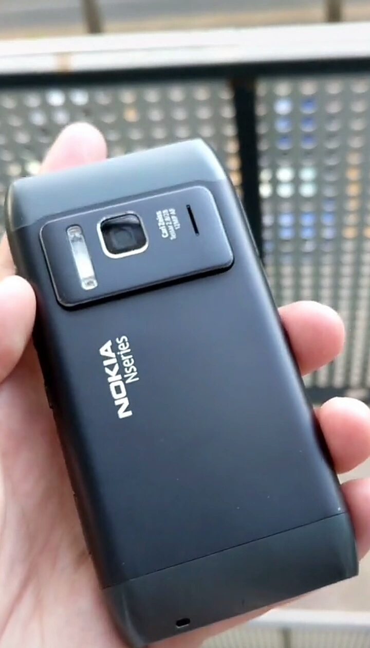 诺基亚塞班系统,息屏钟表显示