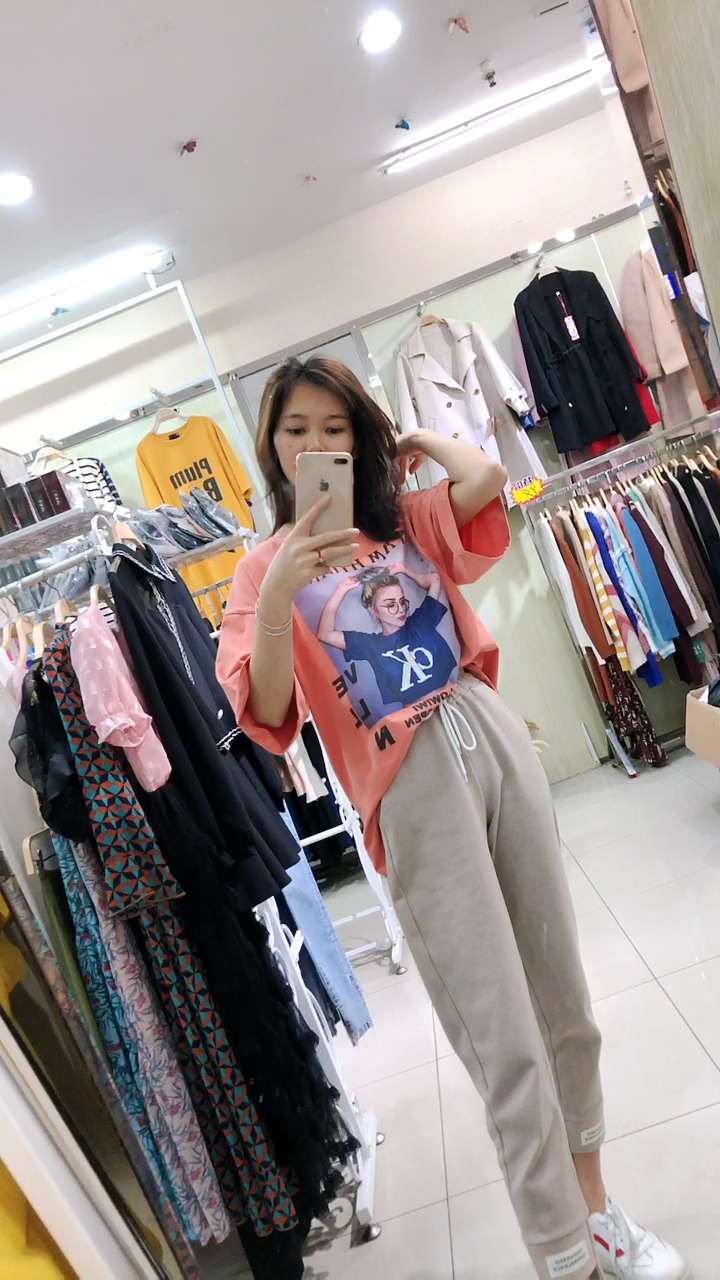 要演盖我的小蛮腰79斤158高,怎么吃都不胖我有秘诀