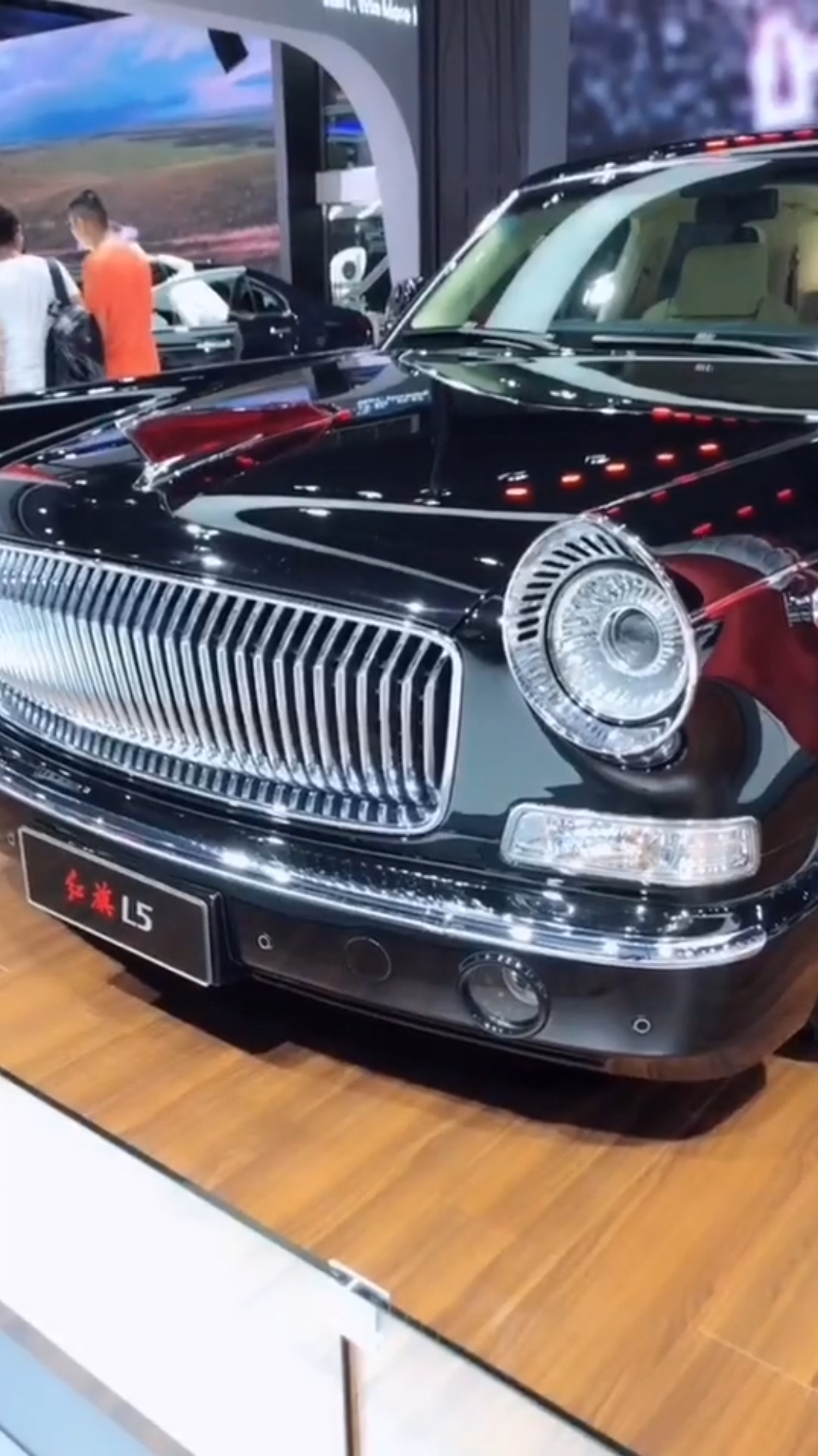 汽车那些事#中国红旗顶级轿车~1