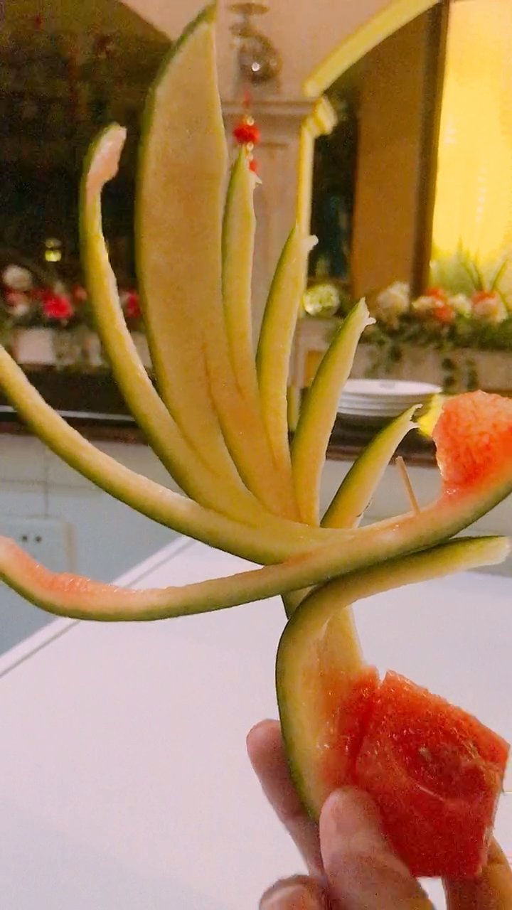 吃瓜群众#快切果盘拉花,这样切