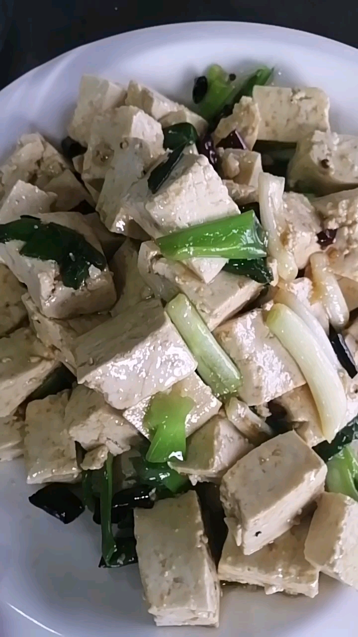 小蔥拌豆腐一清二白