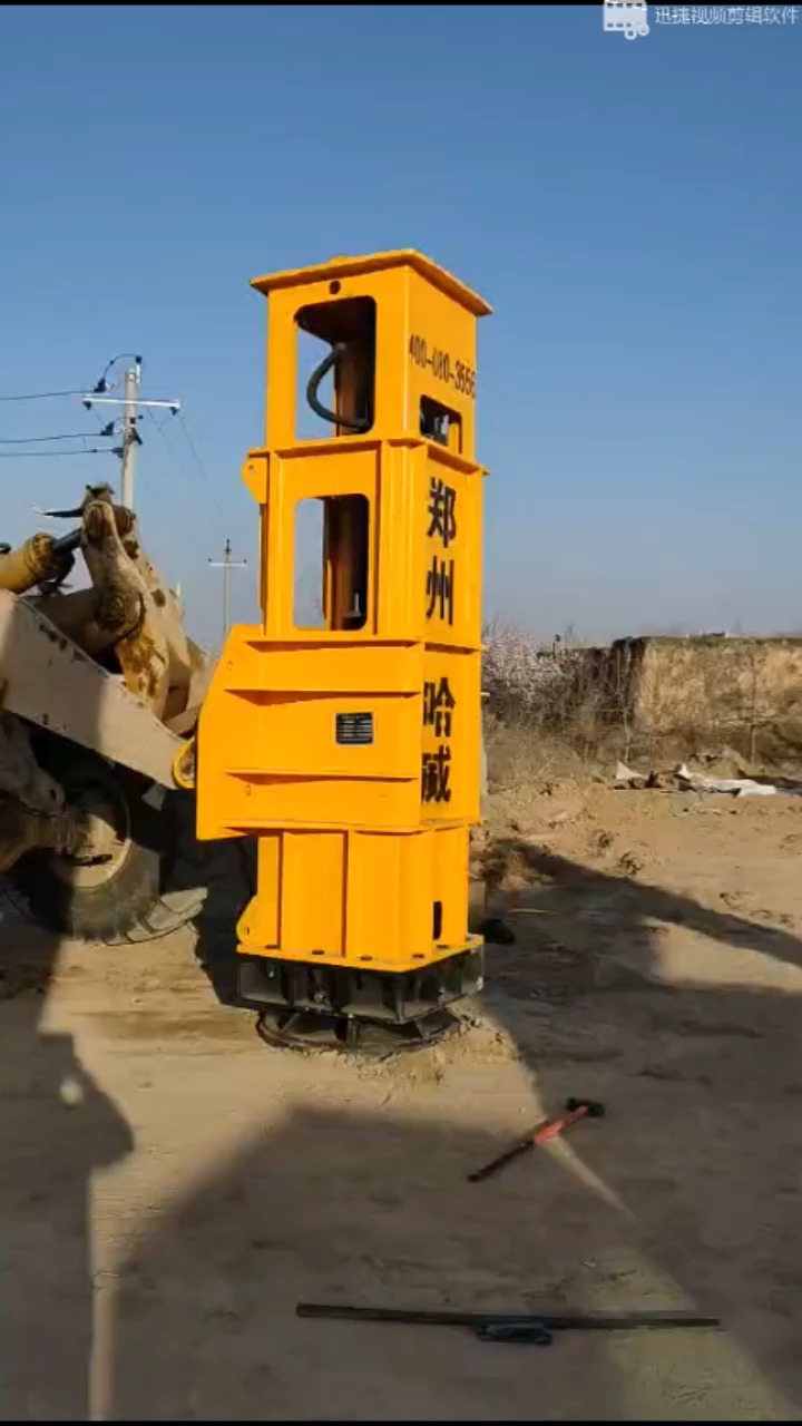 如此簡單剷車改裝打夯機!簡單裝載機帶的打夯機施工現場.