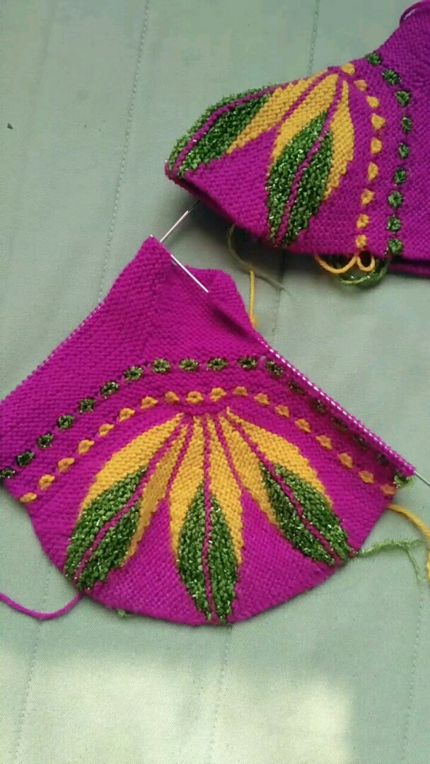 枫叶棉鞋漂亮吗?