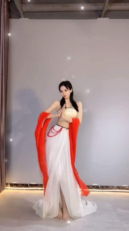 全民颜选#异域风情,摇摆至上!摇!-全民小视频