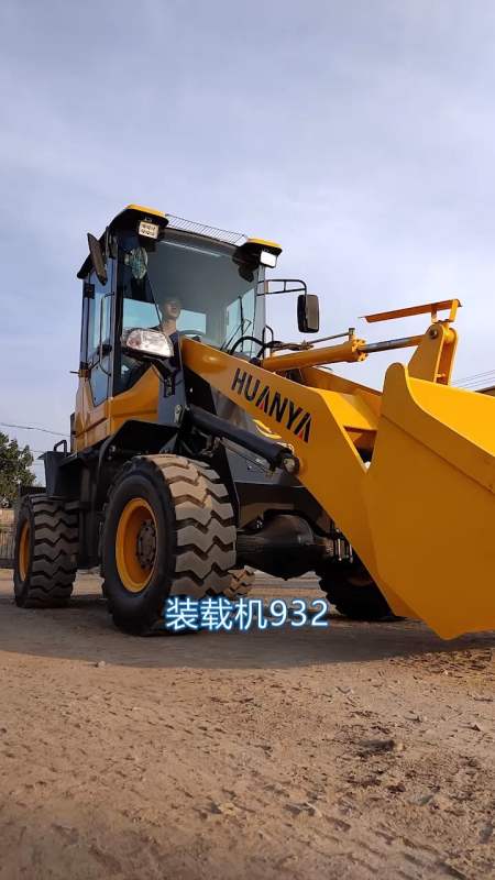 2020-10-220环亚小铲车三轮车89粉丝  关注每个女孩子都拒绝不了的