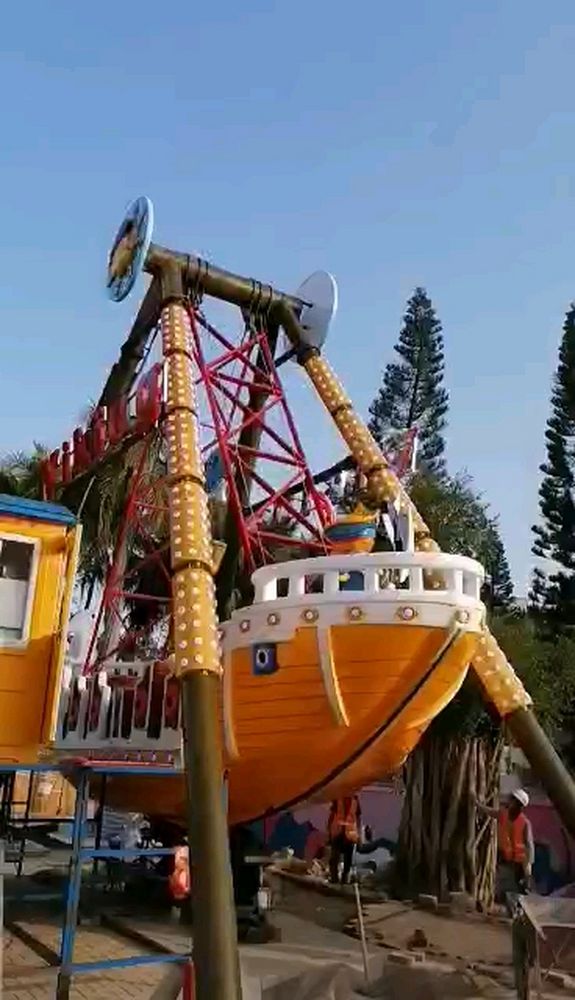 银轴什么手感?海盗船K65RGB开箱评测,好看的